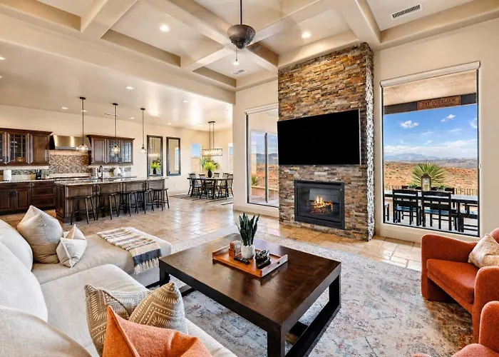 Holiday home The Overlook - Triple Primary Luxe 50 Mile Views Page